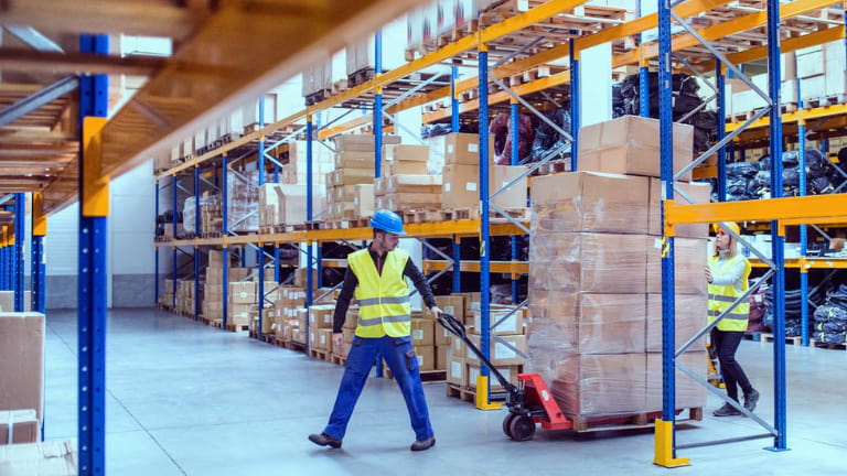 Dubai Warehouse Jobs Salary (3500 AED)