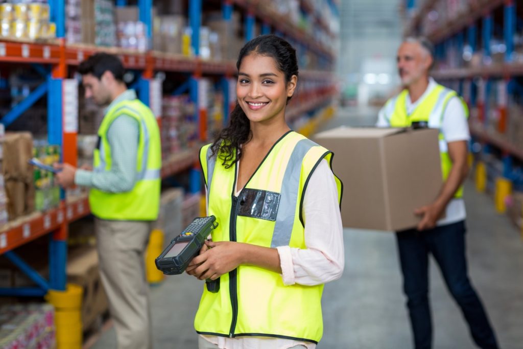 Store Keeper Jobs in Dubai with Salary 2200 AED